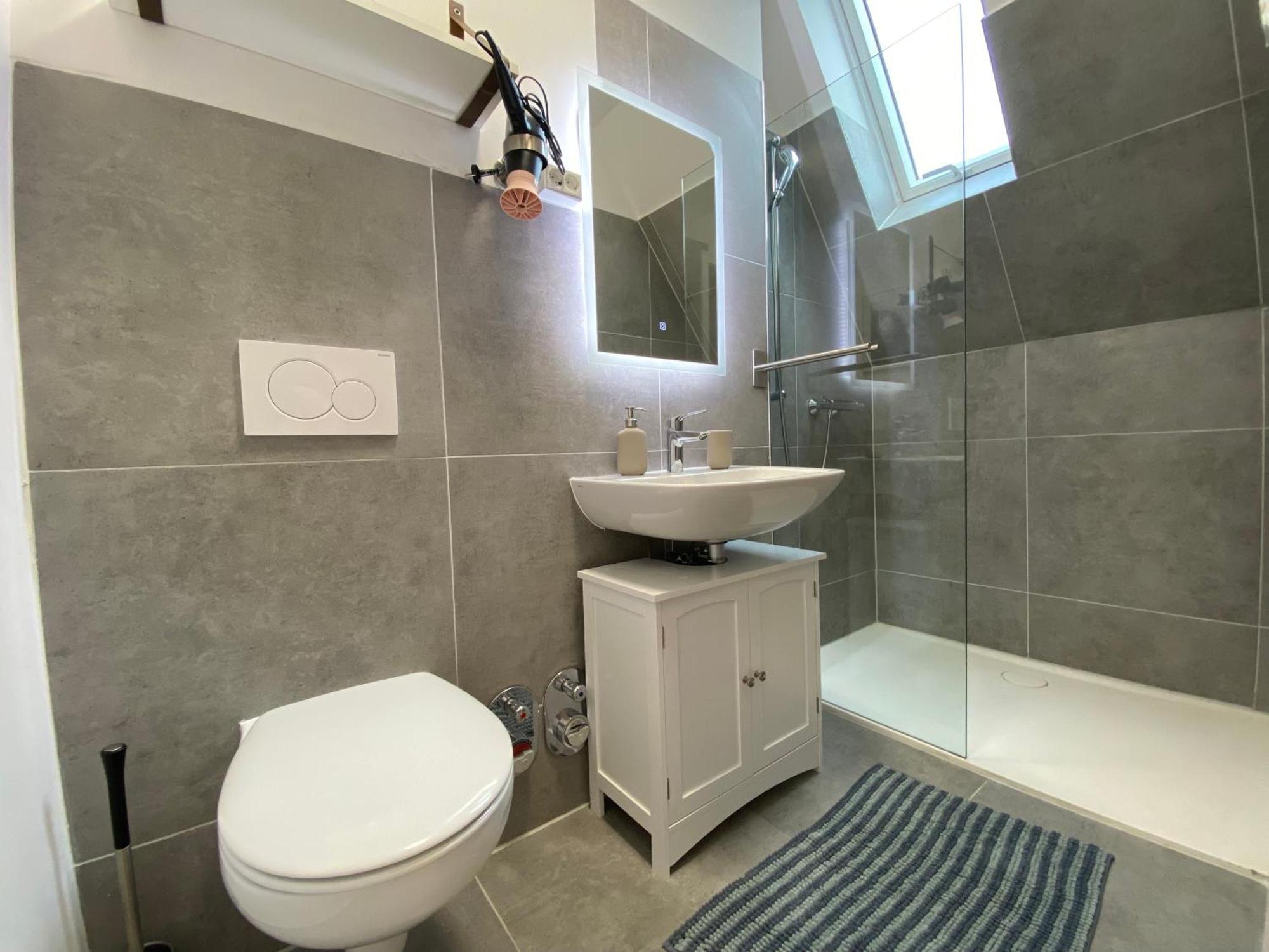 Stadtoase: Exklusive Apartments Fuer Ruhe Und Entspannung Bremen Luaran gambar